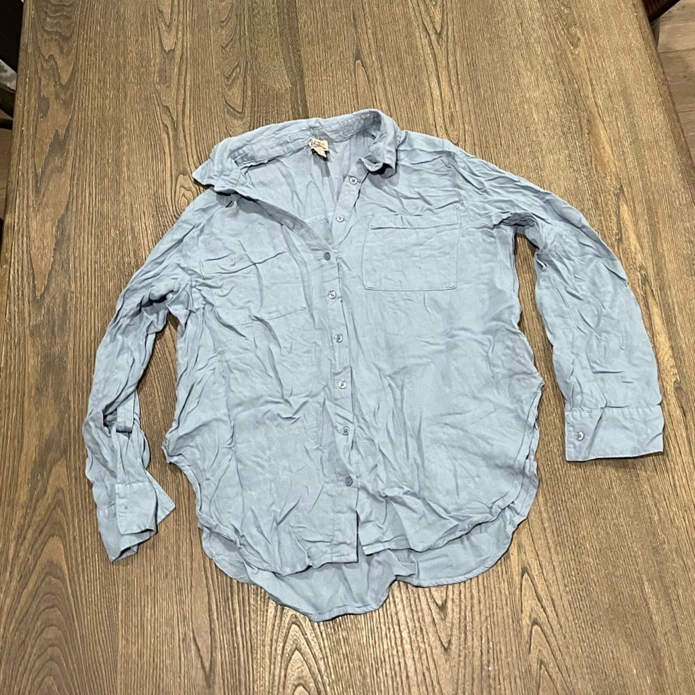 Como Vintage Light Blue Button Front Collared Blouse Size M